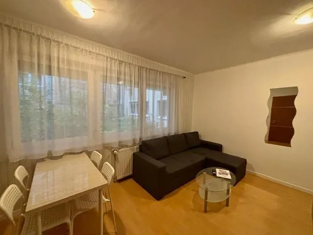 Rózsa Street Boutique *